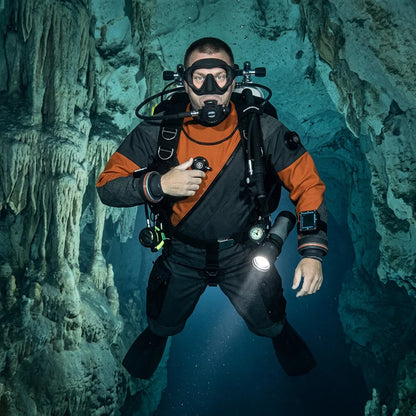 Professional Grade Custom Trilaminate Waterproof Lightweight Drysuit Technical Diving Use Larger Size Custom Color Front Chest